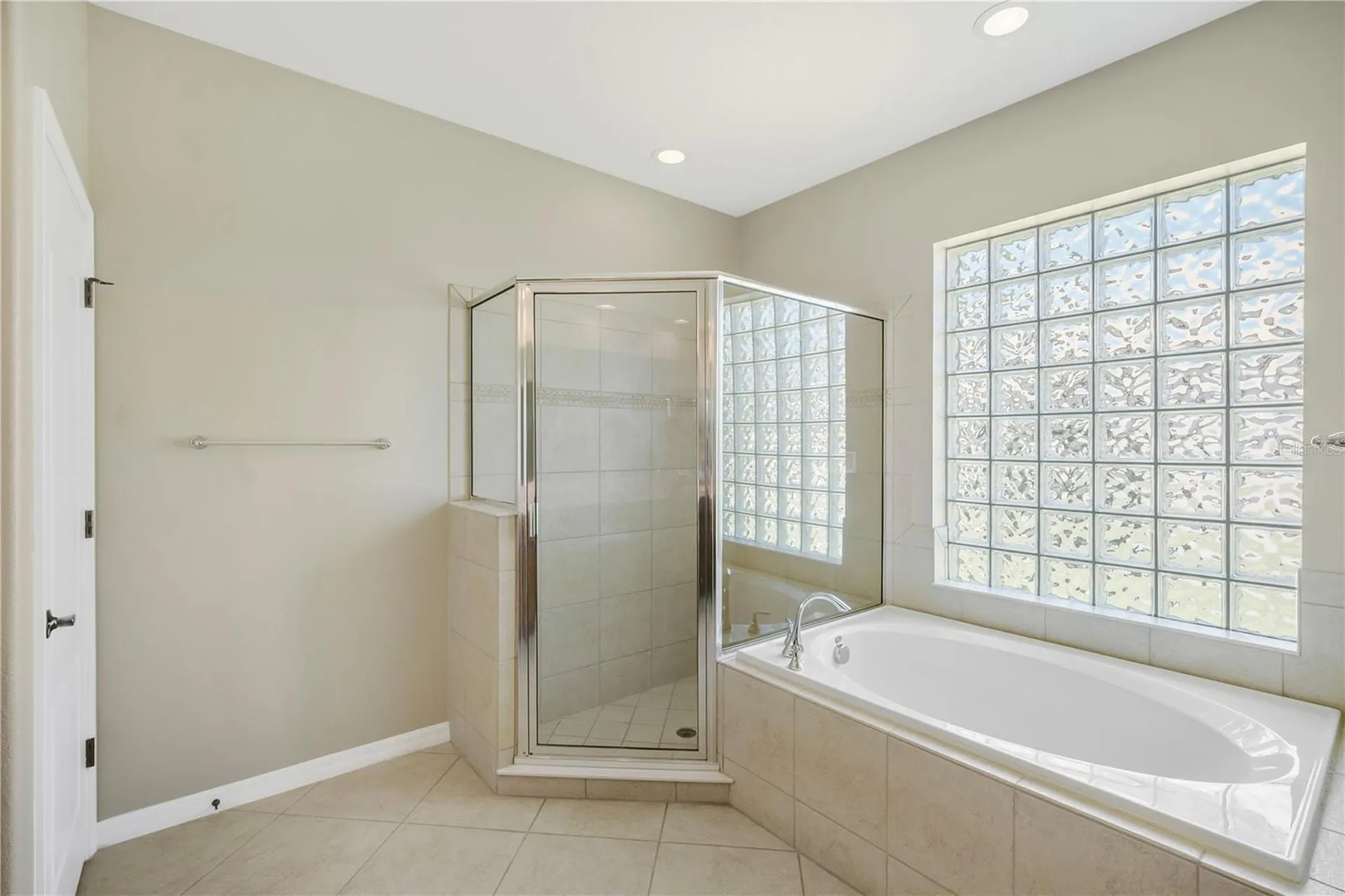9313 Lisbon Street Seffner FL 33584