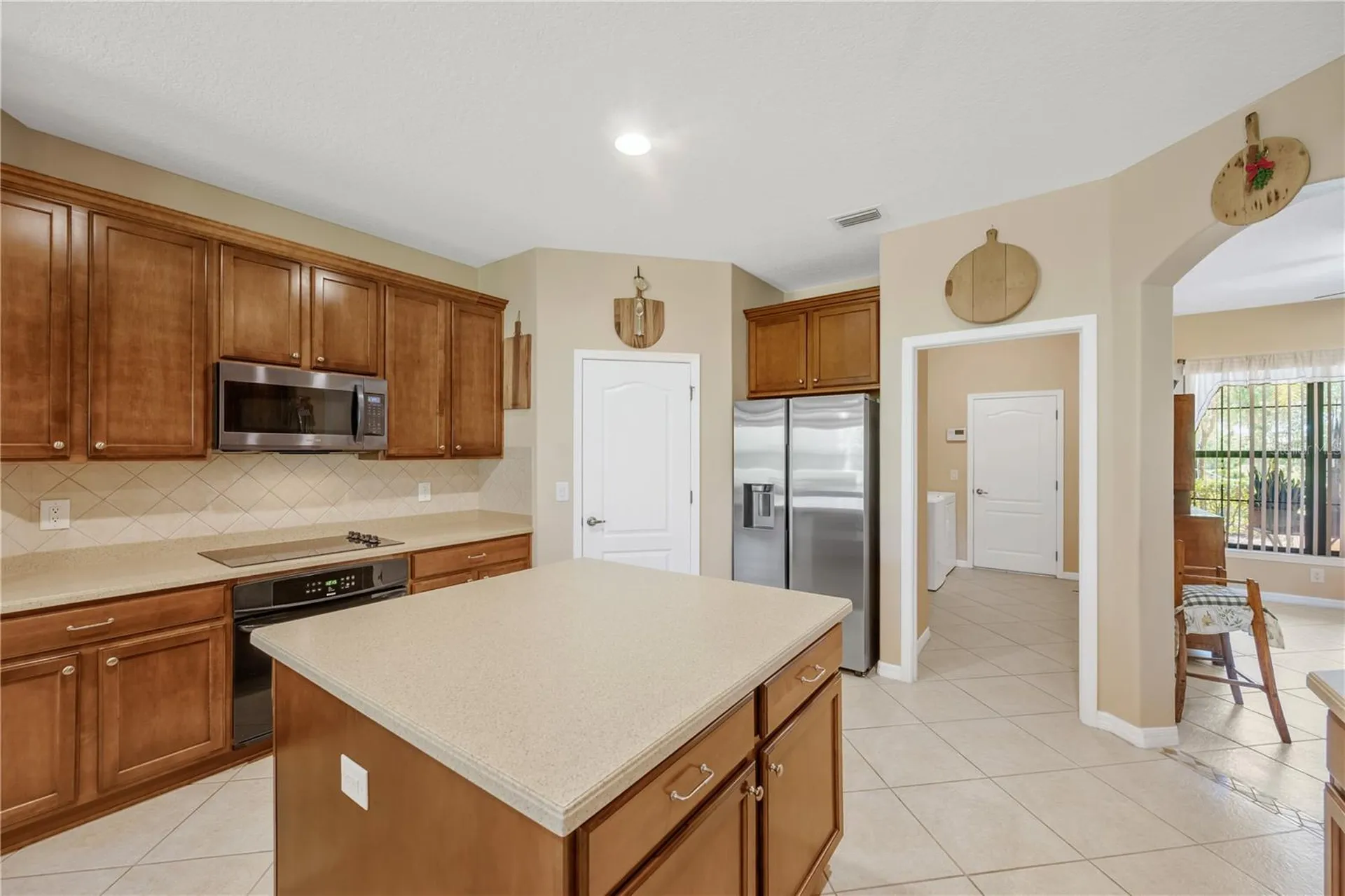 9313 Lisbon Street Seffner FL 33584