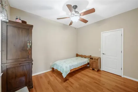 9313 Lisbon Street Seffner FL 33584