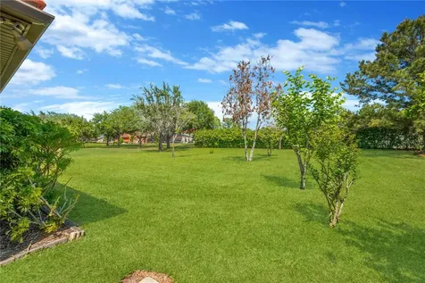 9313 Lisbon Street Seffner FL 33584