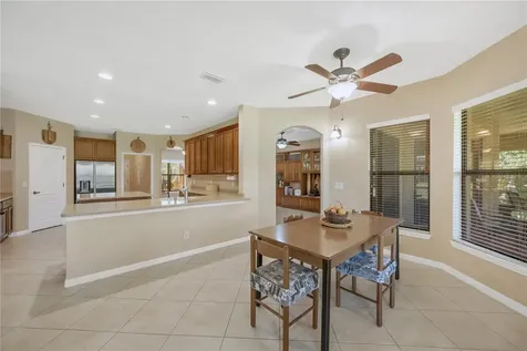 9313 Lisbon Street Seffner FL 33584