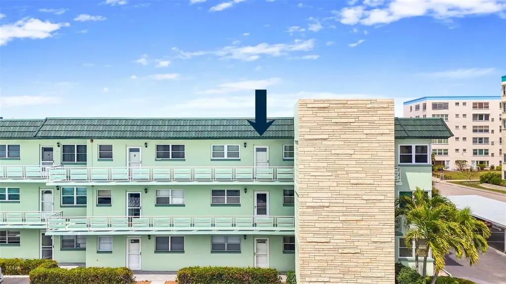 5935 30th Avenue S Gulfport FL 33707