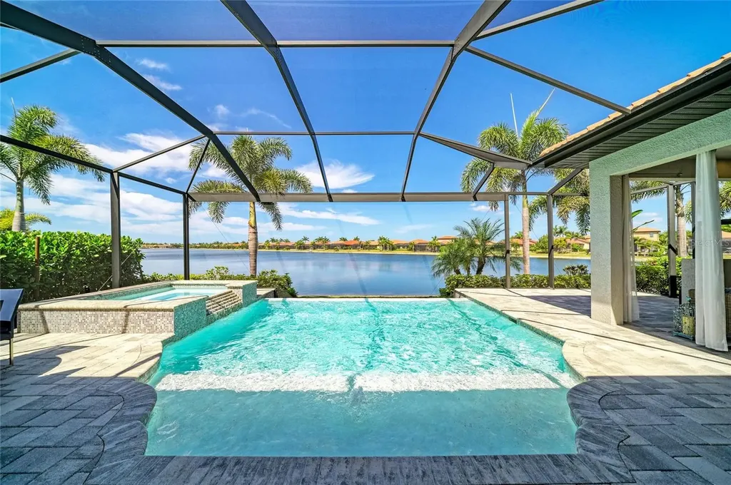352 Maraviya Boulevard Nokomis FL 34275