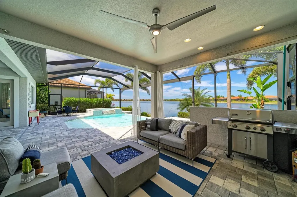 352 Maraviya Boulevard Nokomis FL 34275