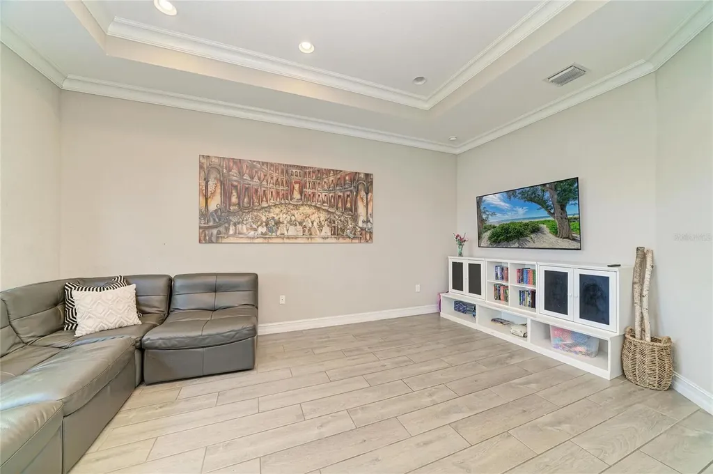352 Maraviya Boulevard Nokomis FL 34275