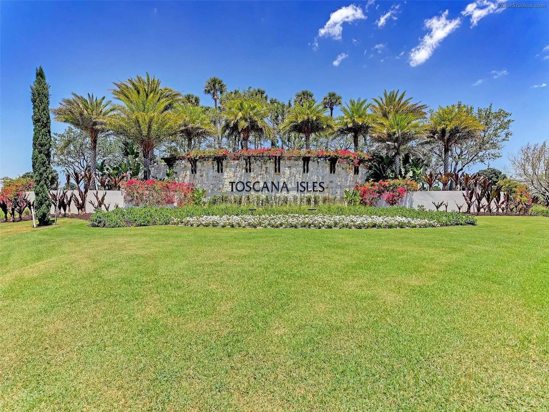 352 Maraviya Boulevard Nokomis FL 34275