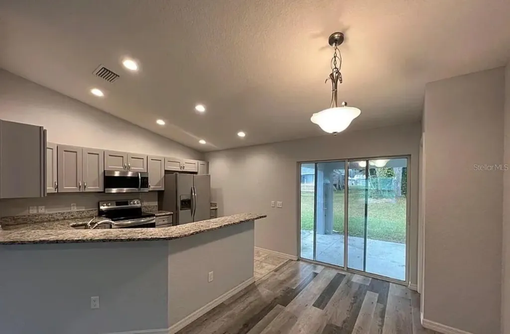 8695 SE 158th Street Summerfield FL 34491