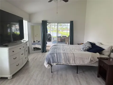1043 Chamberlin Trail St Cloud FL 34772