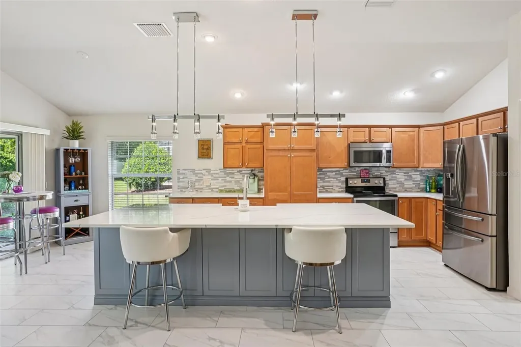 10063 Lake Miona Way Oxford FL 34484