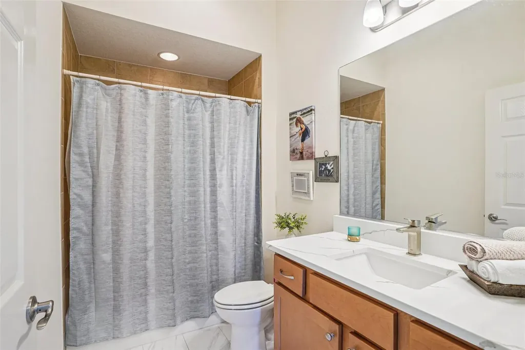 10063 Lake Miona Way Oxford FL 34484