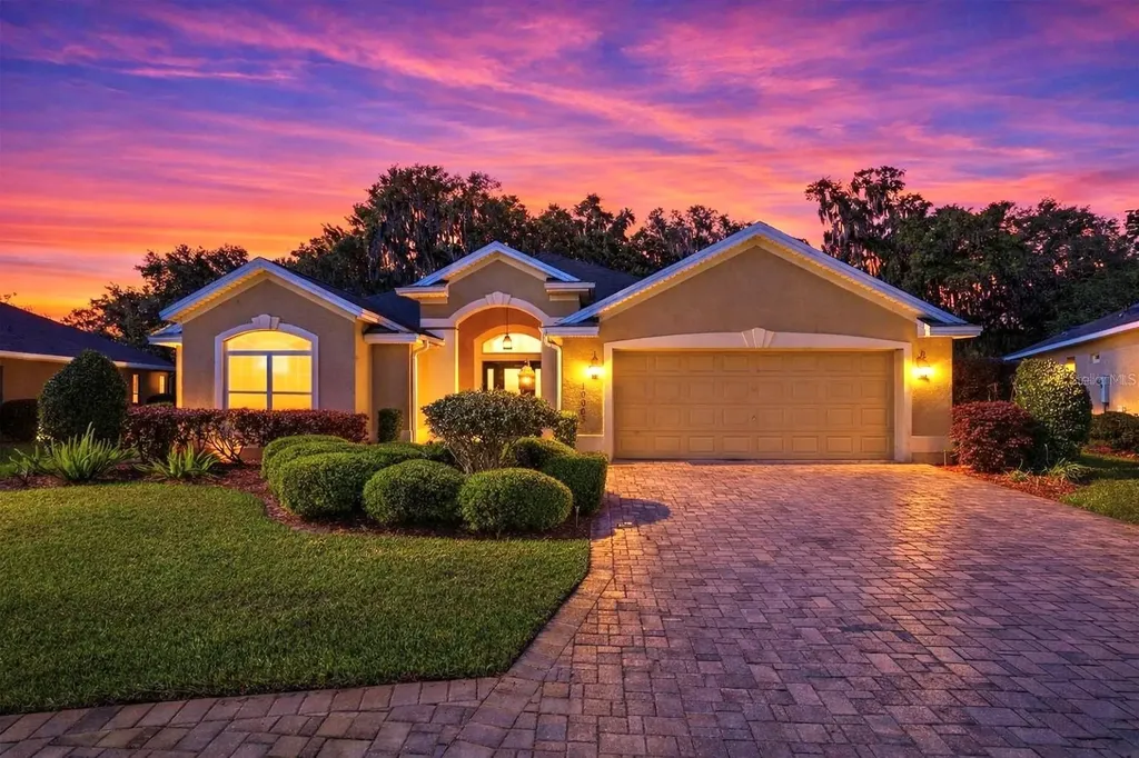 10063 Lake Miona Way Oxford FL 34484