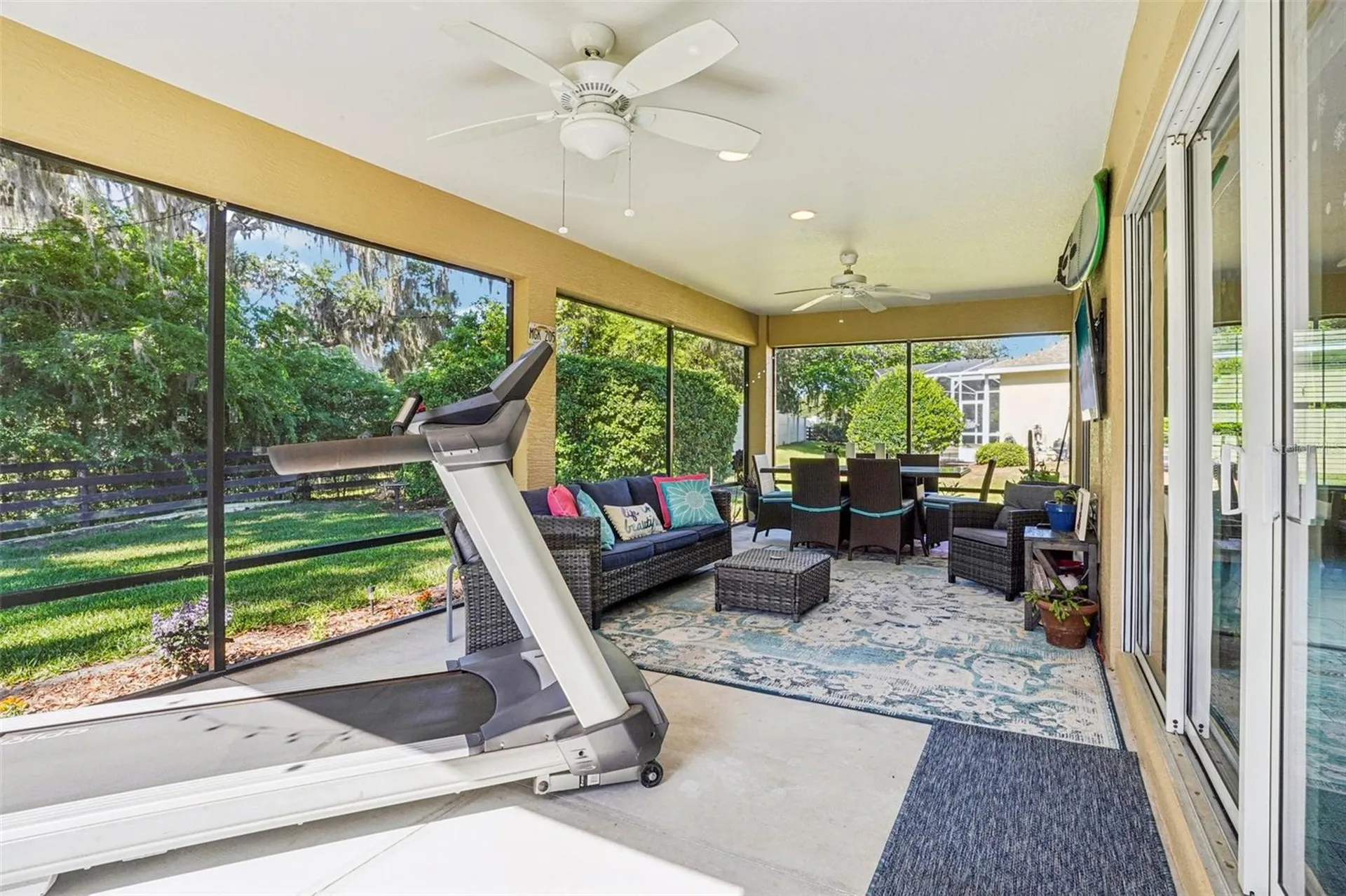 10063 Lake Miona Way Oxford FL 34484