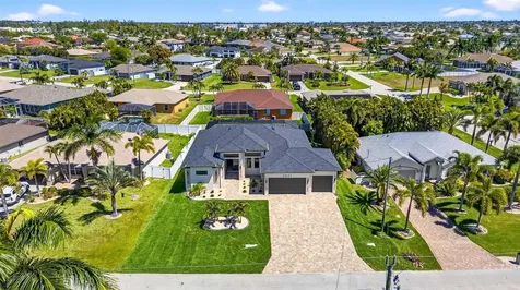 2551 SW 26th Place Cape Coral FL 33914
