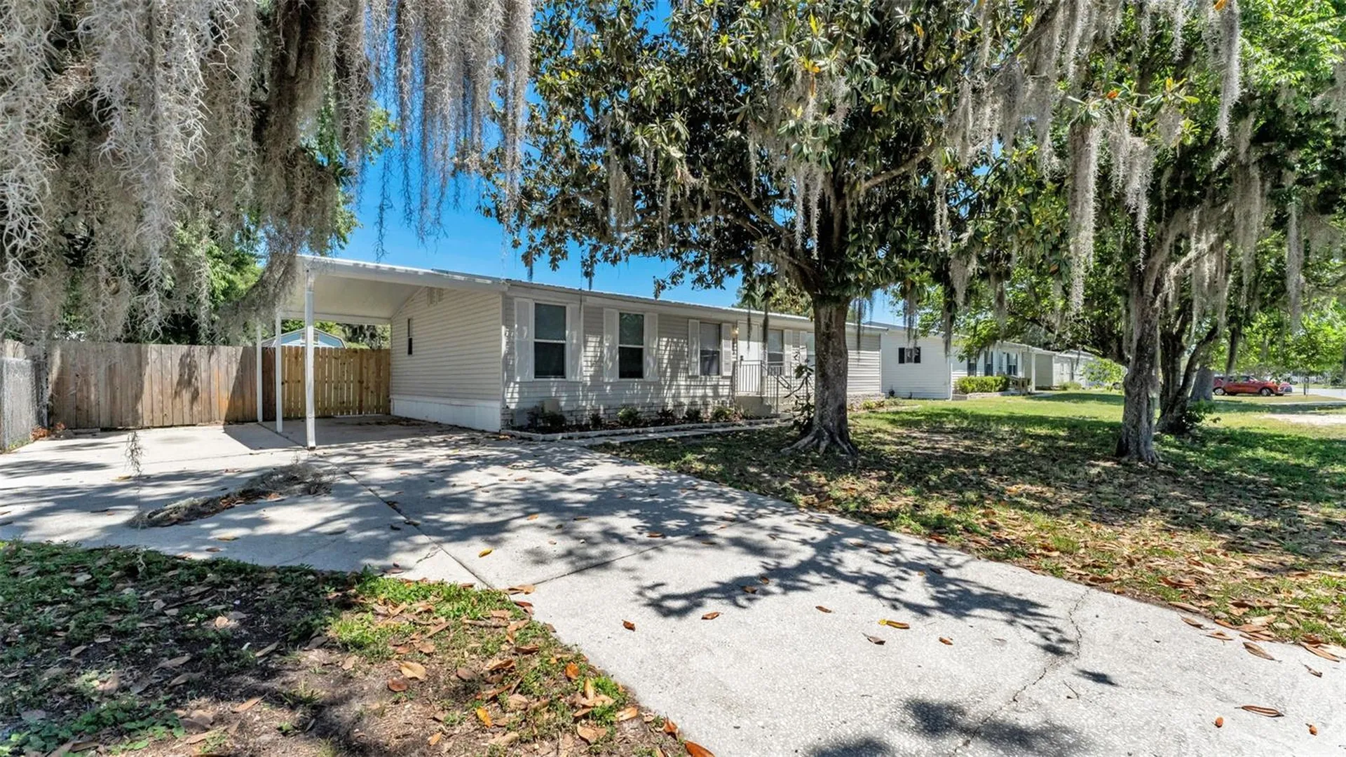 4933 Rollinglen Loop Lakeland FL 33810