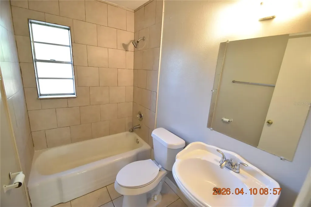 10922 N Hyacinth Avenue Tampa FL 33612