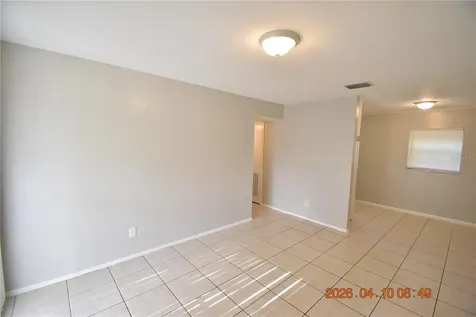 10922 N Hyacinth Avenue Tampa FL 33612