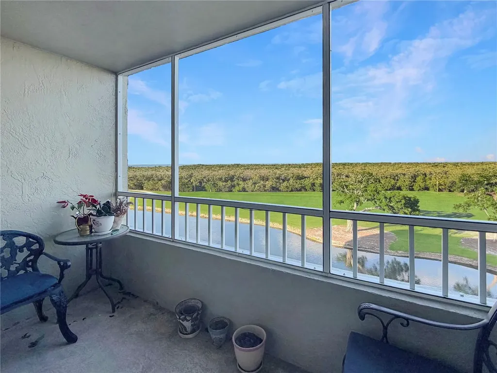 2333 Feather Sound Drive Clearwater FL 33762