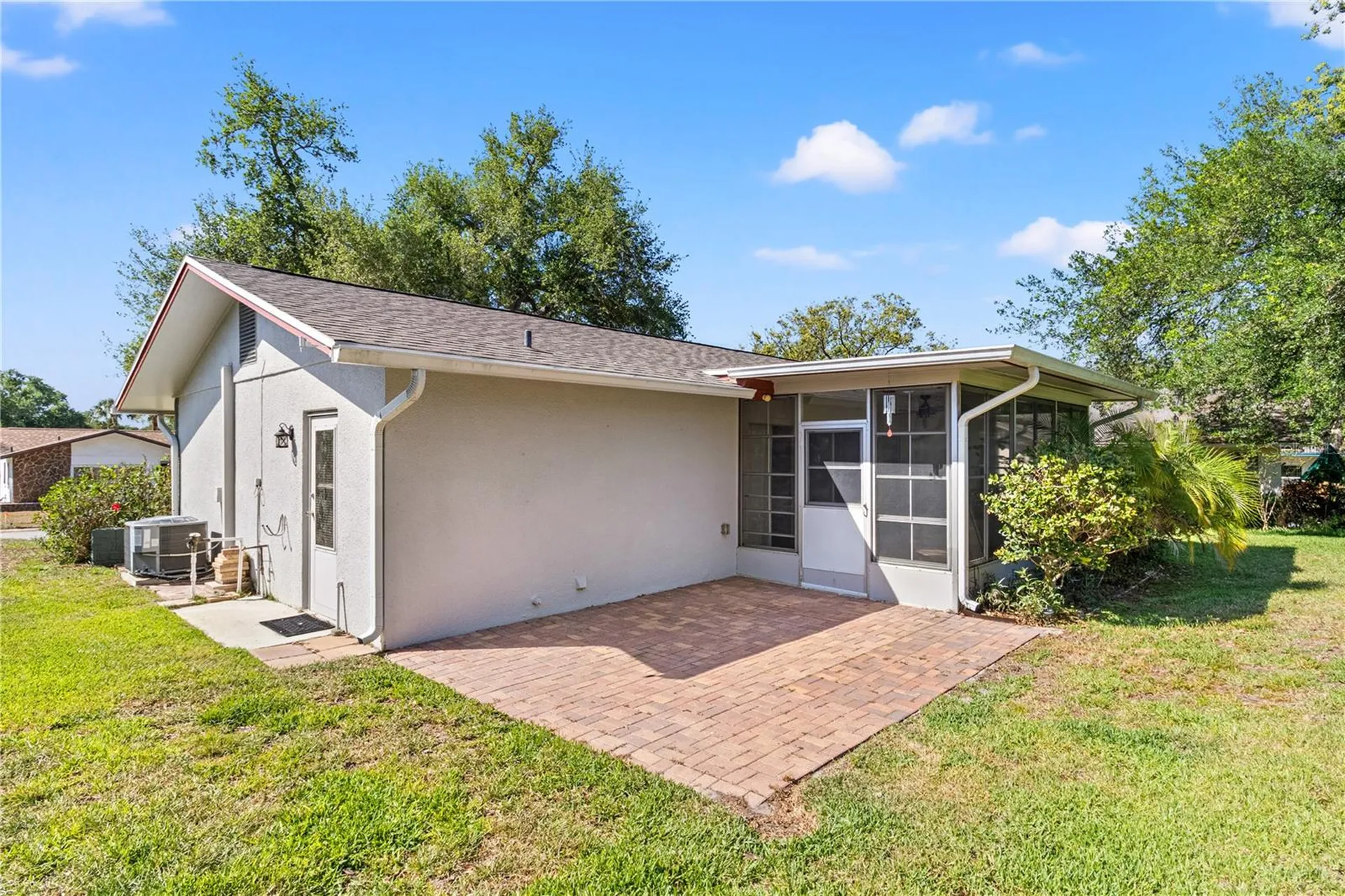 10616 Springwood Drive Port Richey FL 34668