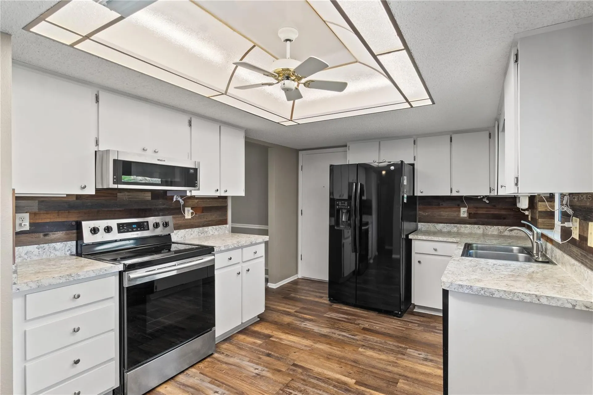 10616 Springwood Drive Port Richey FL 34668