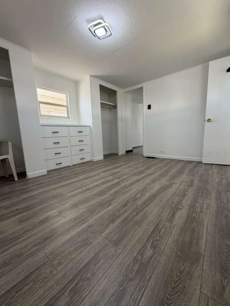 3901 Bahia Vista Street Sarasota FL 34232