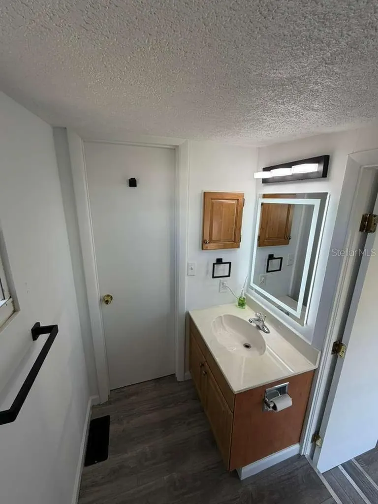3901 Bahia Vista Street Sarasota FL 34232