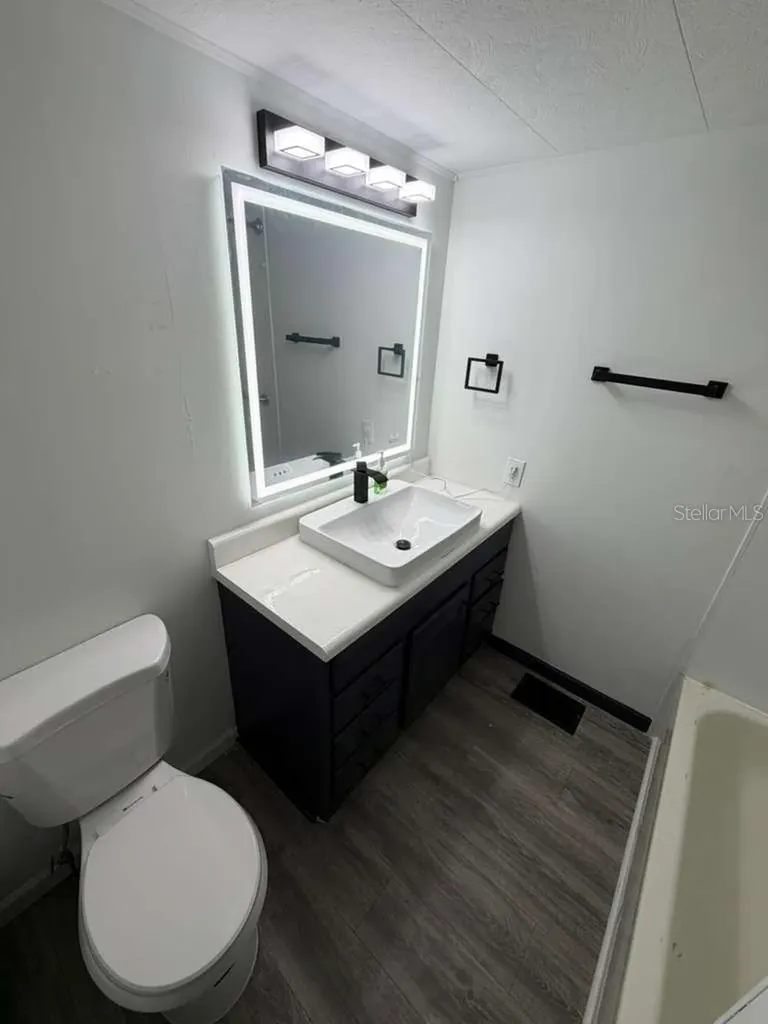 3901 Bahia Vista Street Sarasota FL 34232