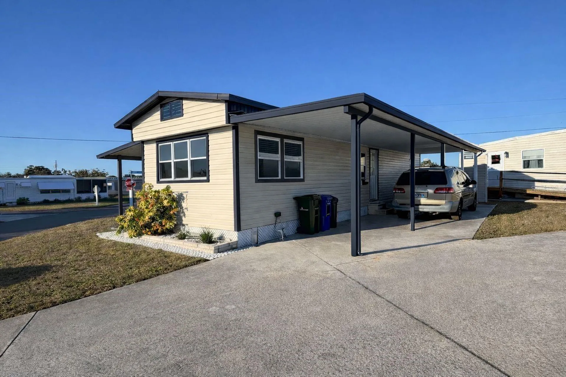 3901 Bahia Vista Street Sarasota FL 34232