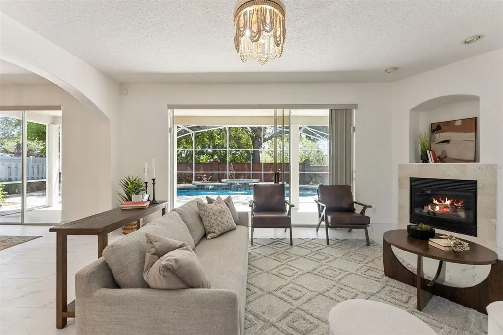 2205 Wintermere Pointe Drive Winter Garden FL 34787