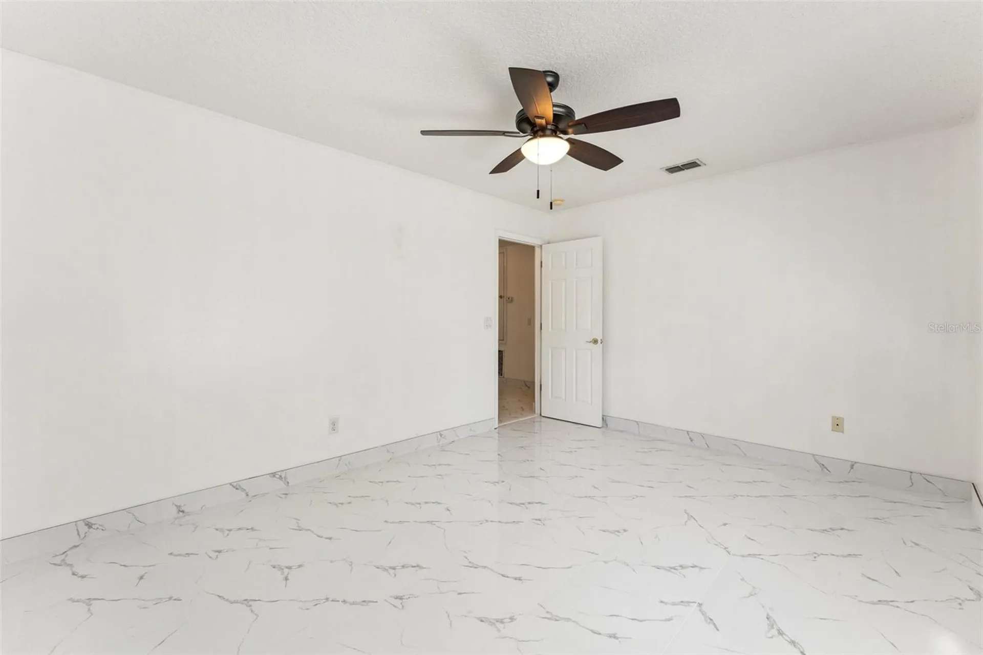 2205 Wintermere Pointe Drive Winter Garden FL 34787