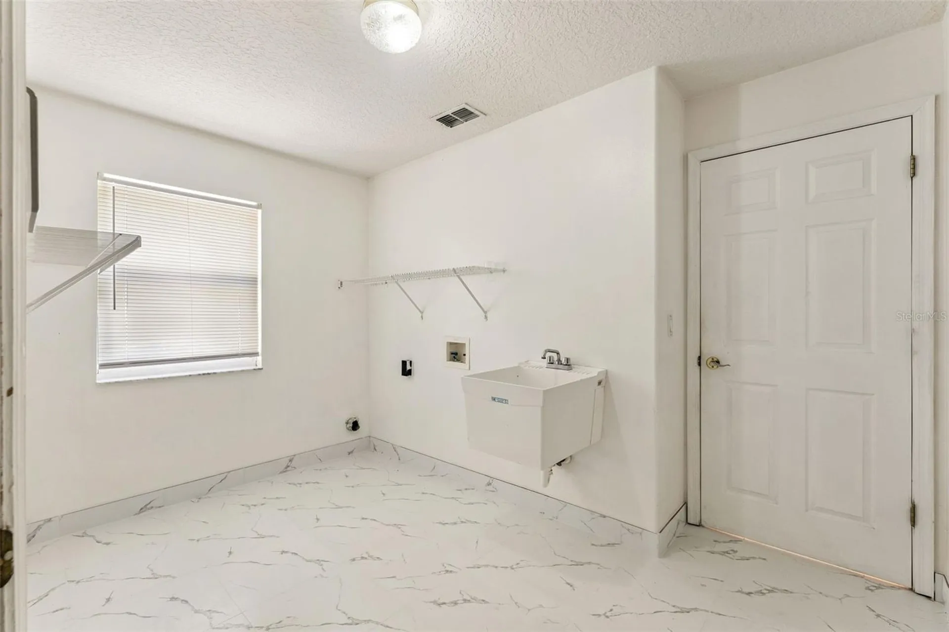 2205 Wintermere Pointe Drive Winter Garden FL 34787