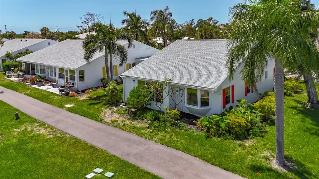 4523 W Independence Drive Bradenton FL 34210