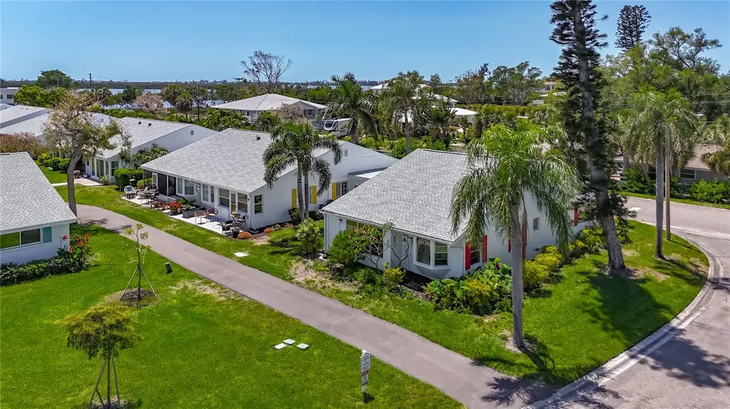 4523 W Independence Drive Bradenton FL 34210