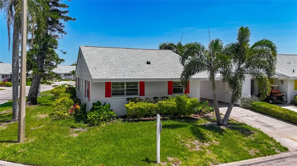 4523 W Independence Drive Bradenton FL 34210
