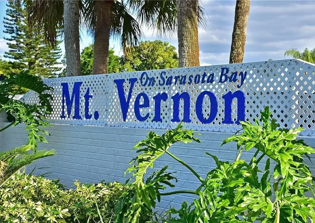 4523 W Independence Drive Bradenton FL 34210