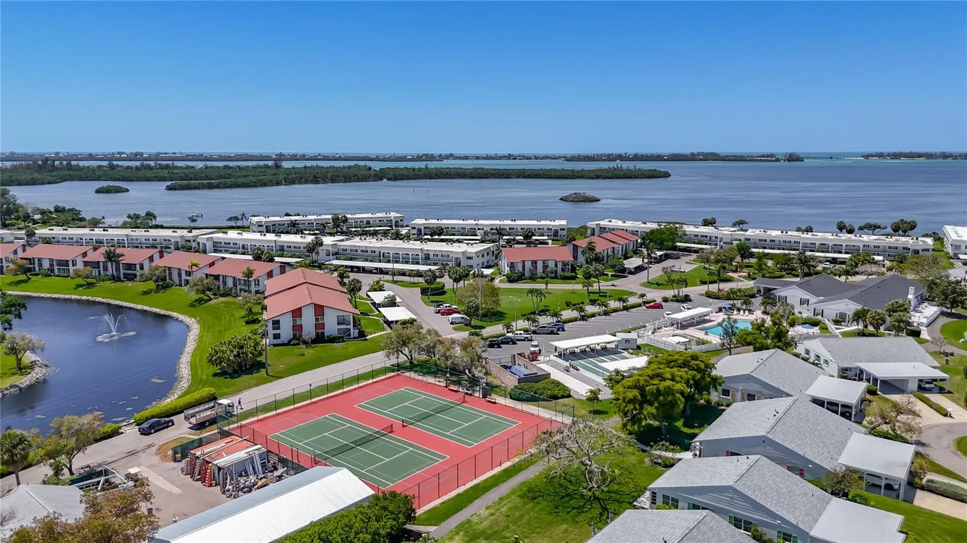 4523 W Independence Drive Bradenton FL 34210