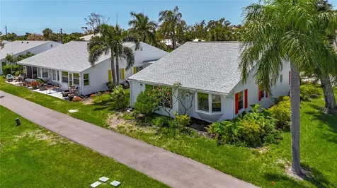 4523 W Independence Drive Bradenton FL 34210