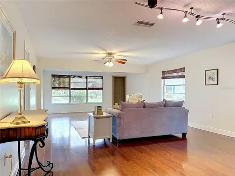 4523 W Independence Drive W Bradenton FL 34210