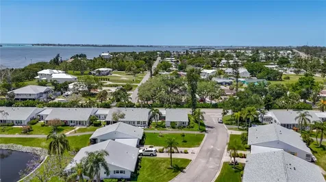 4523 W Independence Drive Bradenton FL 34210