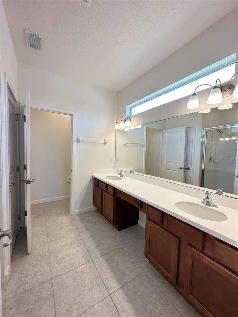281 Ballo Drive Kissimmee FL 34746