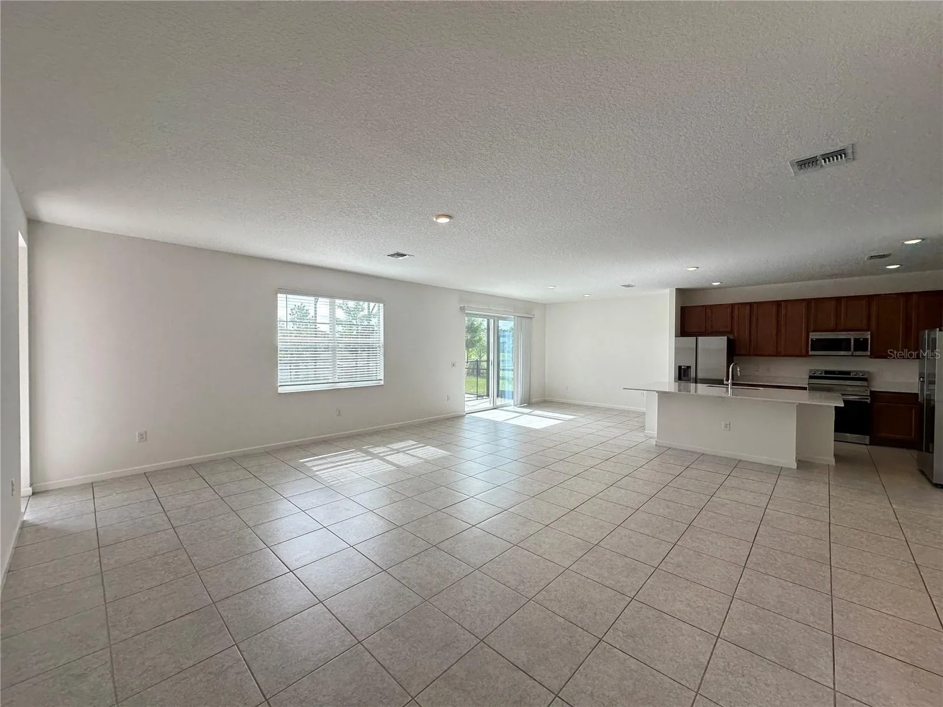 281 Ballo Drive Kissimmee FL 34746