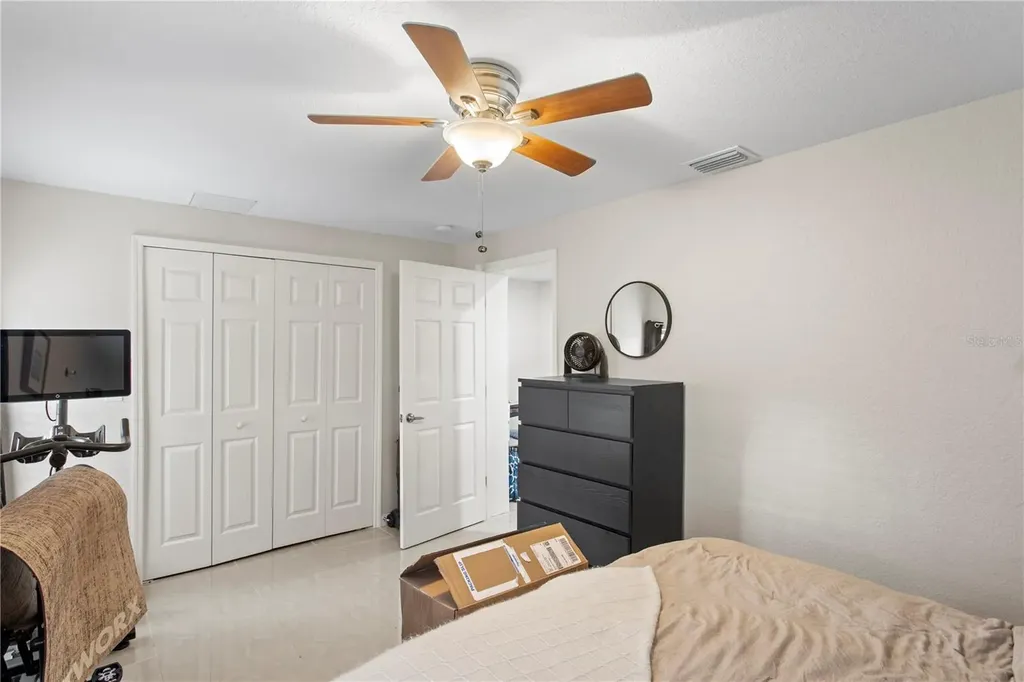 4215 W Bay Vista Avenue Tampa FL 33611