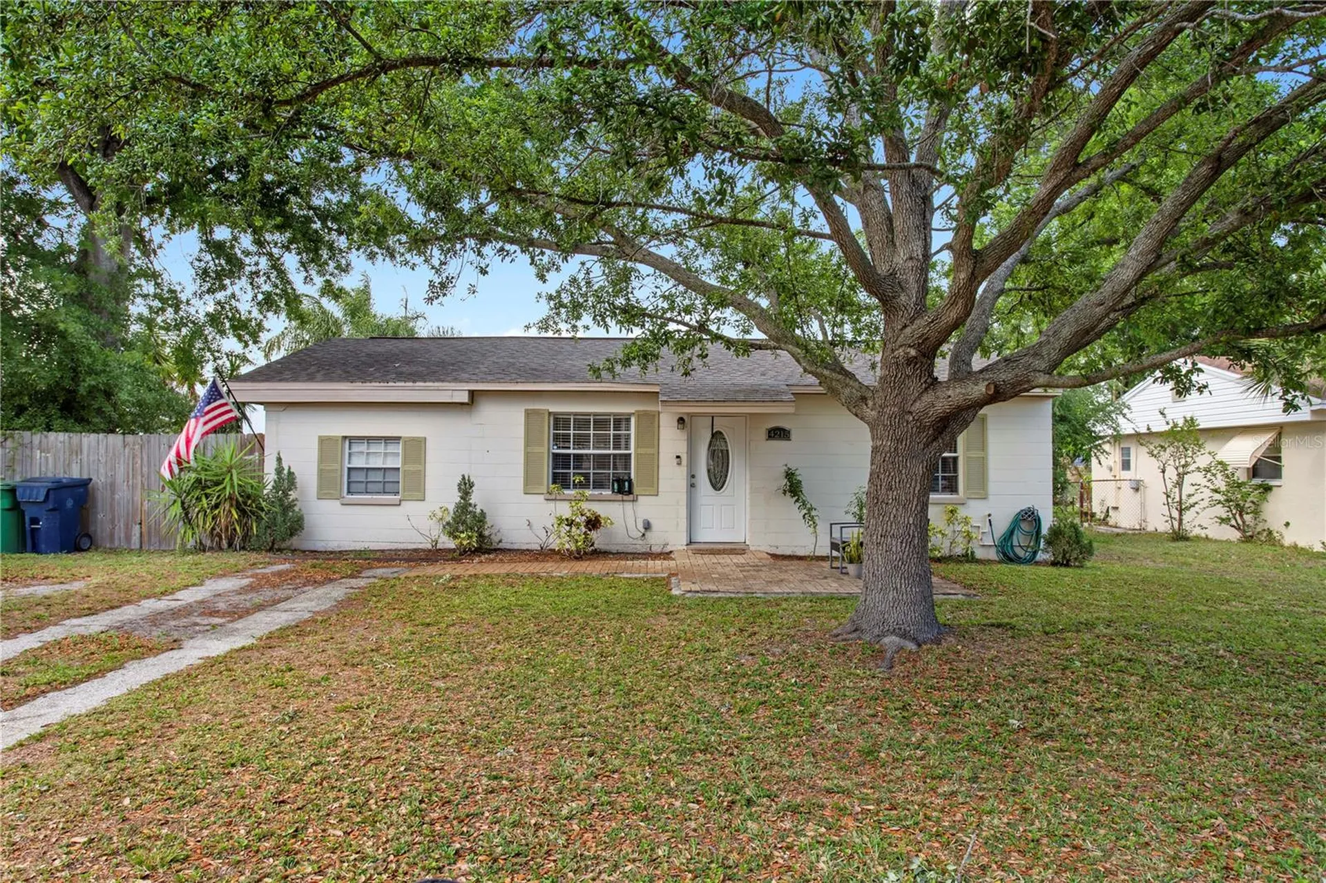 4215 W Bay Vista Avenue Tampa FL 33611
