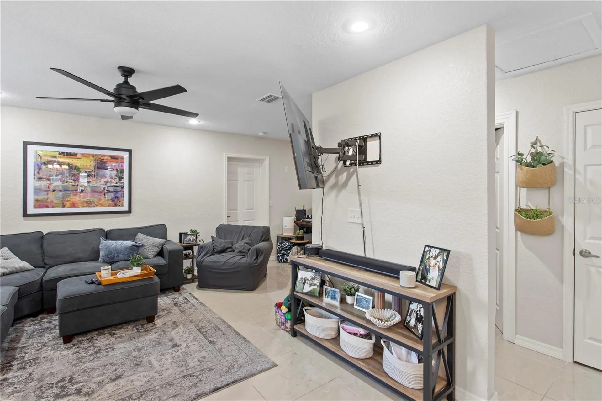 4215 W Bay Vista Avenue Tampa FL 33611
