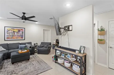 4215 W Bay Vista Avenue Tampa FL 33611