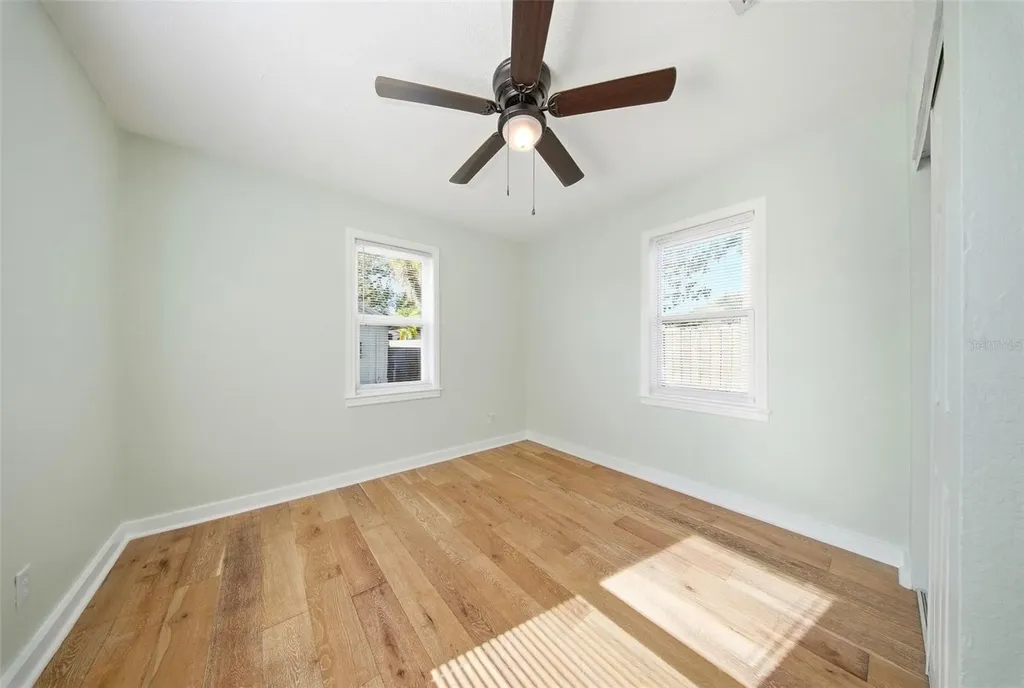 2010 30th Ave North Avenue N St Petersburg FL 33713