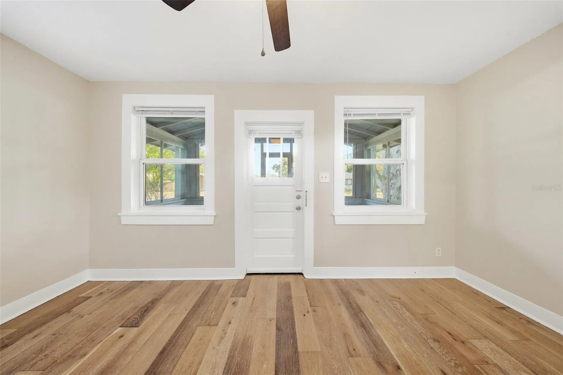 2010 30th Ave North Avenue N St Petersburg FL 33713