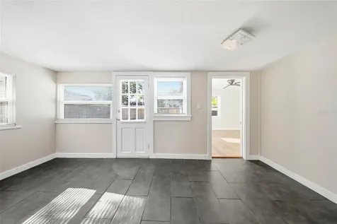 2010 30th Ave North Avenue N St Petersburg FL 33713