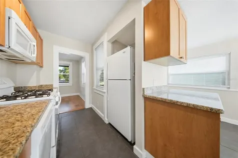 2010 30th Ave North Avenue N St Petersburg FL 33713
