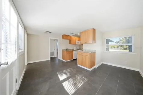 2010 30th Ave North Avenue N St Petersburg FL 33713