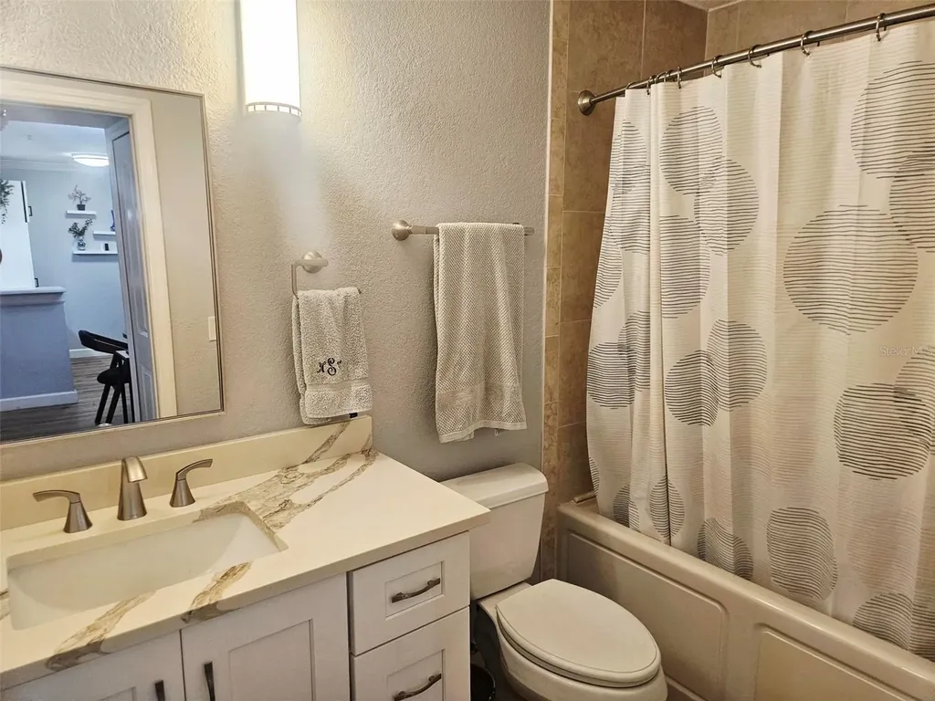 850 S Tamiami Trail Sarasota FL 34236